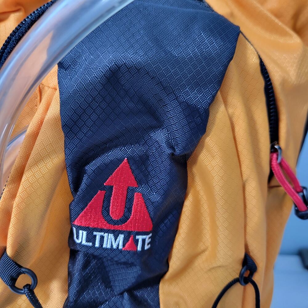 Ultimate Hydration Pack With Bladder For Running, Hiking & Camping 11922-1M7 - Picture 3 of 5